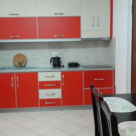 Franci 1 Apartamento *