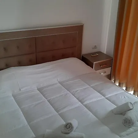 Franci 1 Sarandë